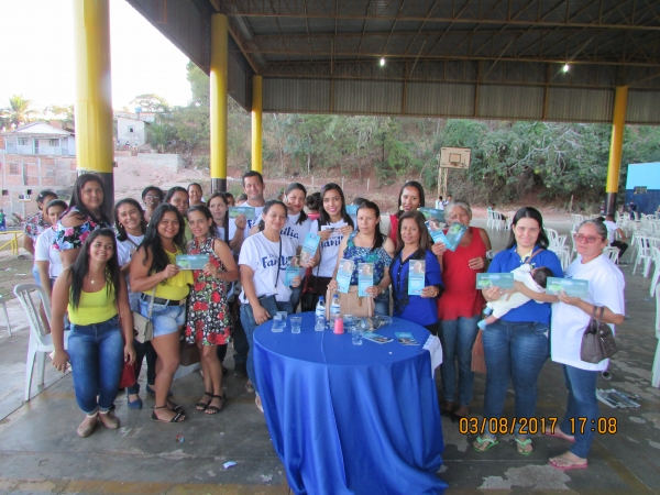Cartão do Programa Pró Família é entregue a 23 famílias de Araguaiana e 07 Agentes Comunitários de Saúde